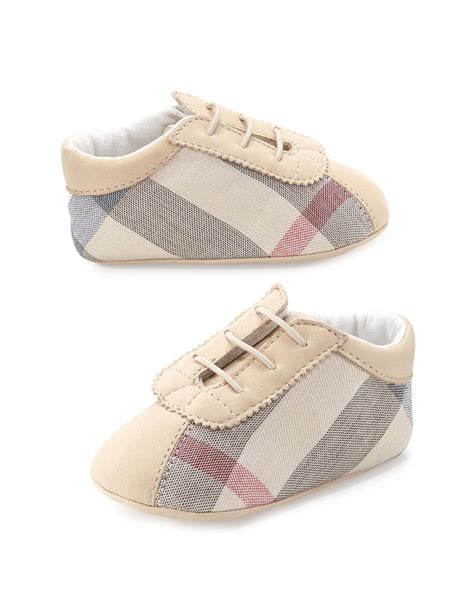 burberry bosco check newborn boys shoes stone|Burberry shoes for babies.